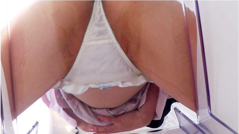 女子 高生 パンモロ