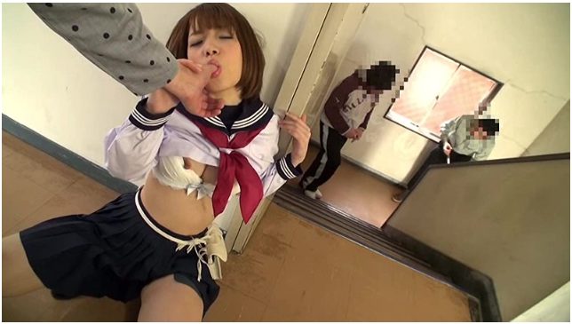 ろ しゅつ ぷれい