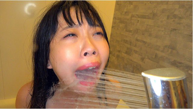 おしっこ我慢お漏らし av